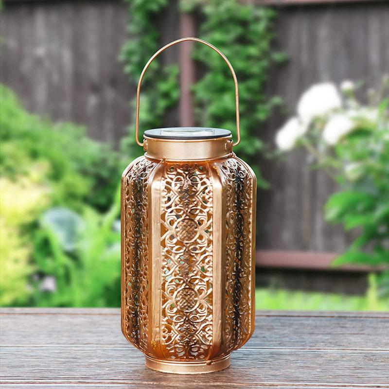 Solar Carved Hollow Garden Light