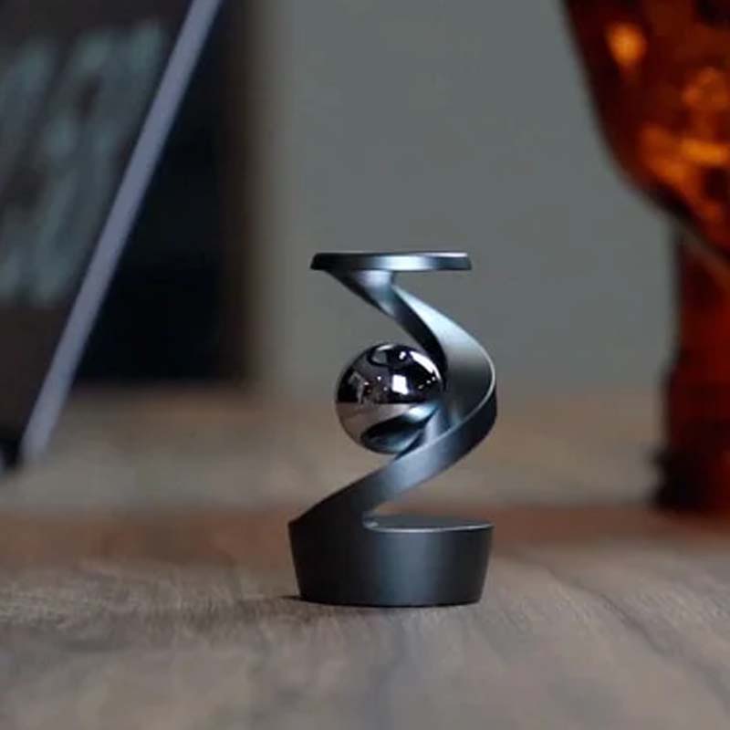 SAKER Gravity Defying Kinetic Desk Toy