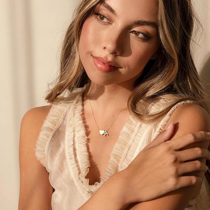 Sakerplus® 18K Gold Heart Initial Necklace