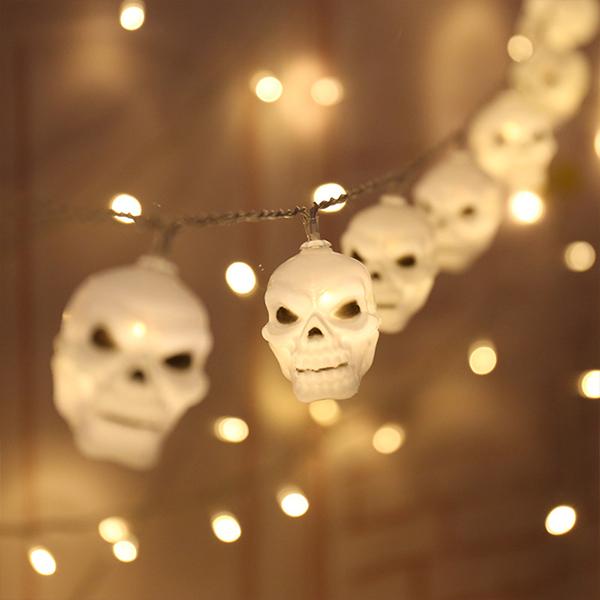 Saker Halloween 3D Skull String Lights
