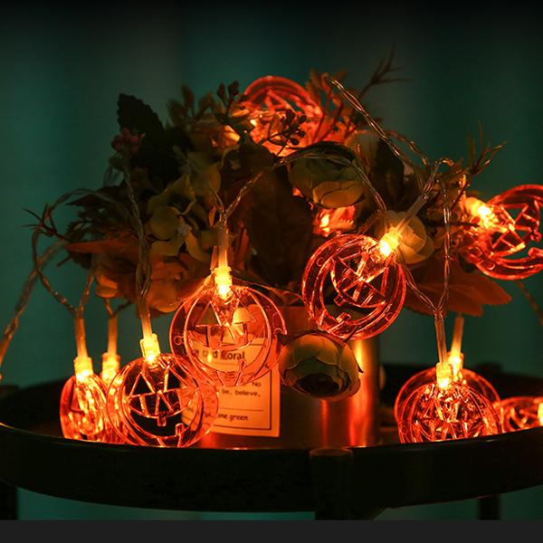 Saker Halloween Pumpkin String Lights with 2 Lighting Modes