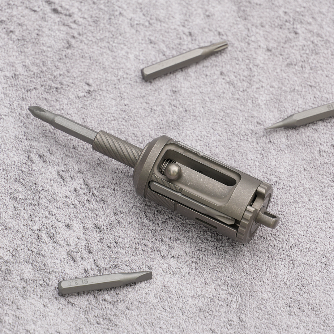 Sakerplus® Titanium Multi-Tool With Modular Functions