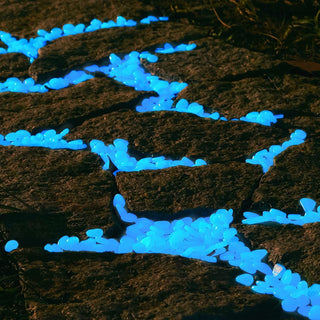 Dark Luminous Garden Pebbles,100PCS