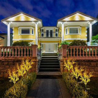 Golden Floral Solar Light