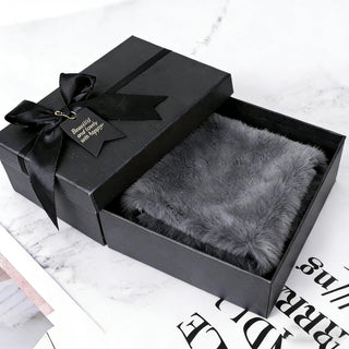 Sakerplus® Faux Fur Scarf With Hidden Pocket